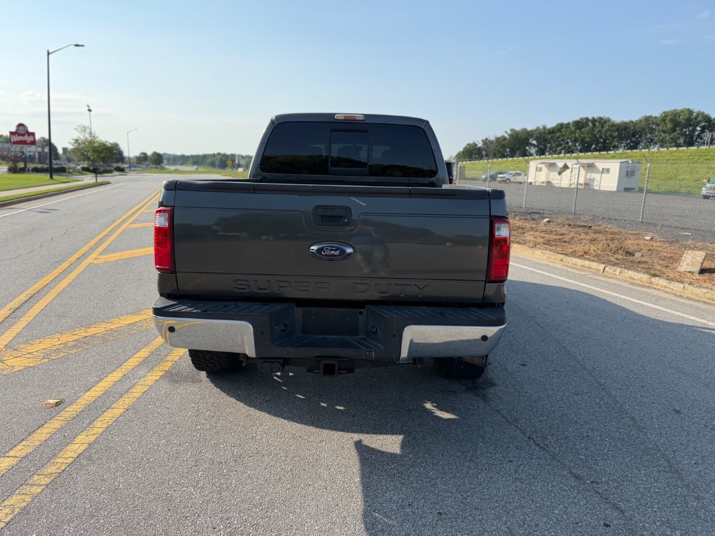 2016 Ford F-250 - $27,995