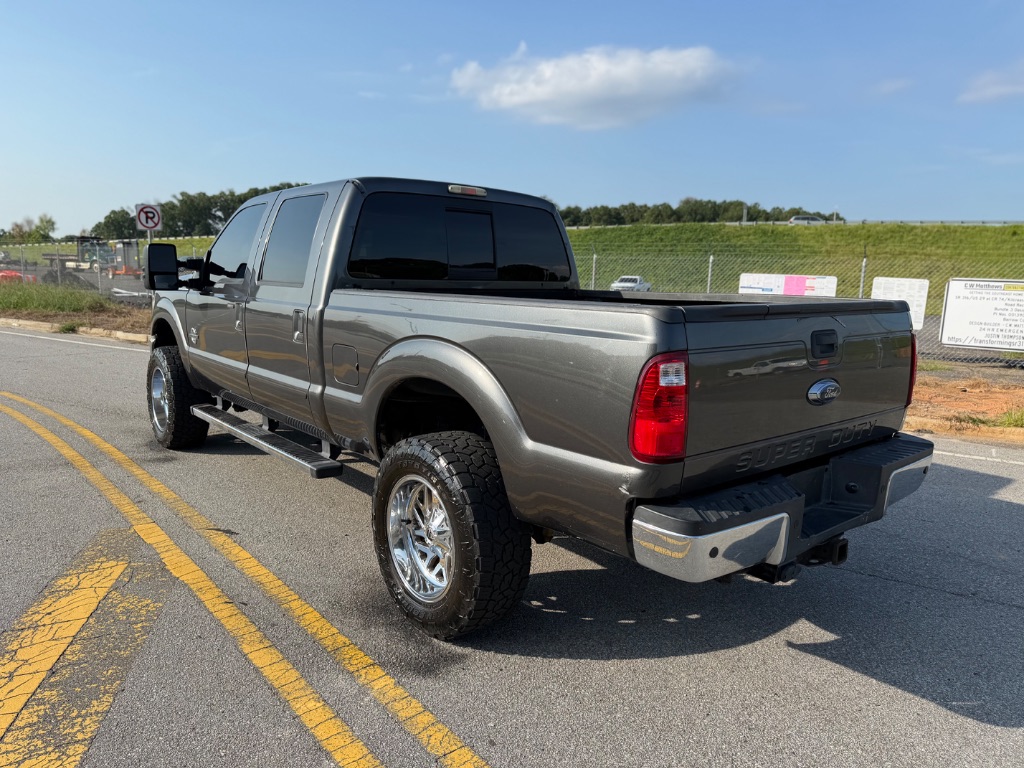 2016 Ford F-250 - $27,995