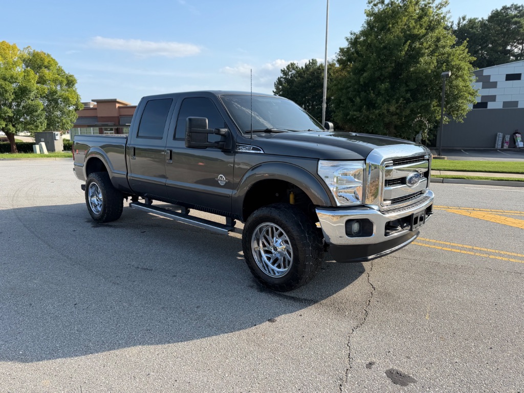 2016 Ford F-250 - $27,995