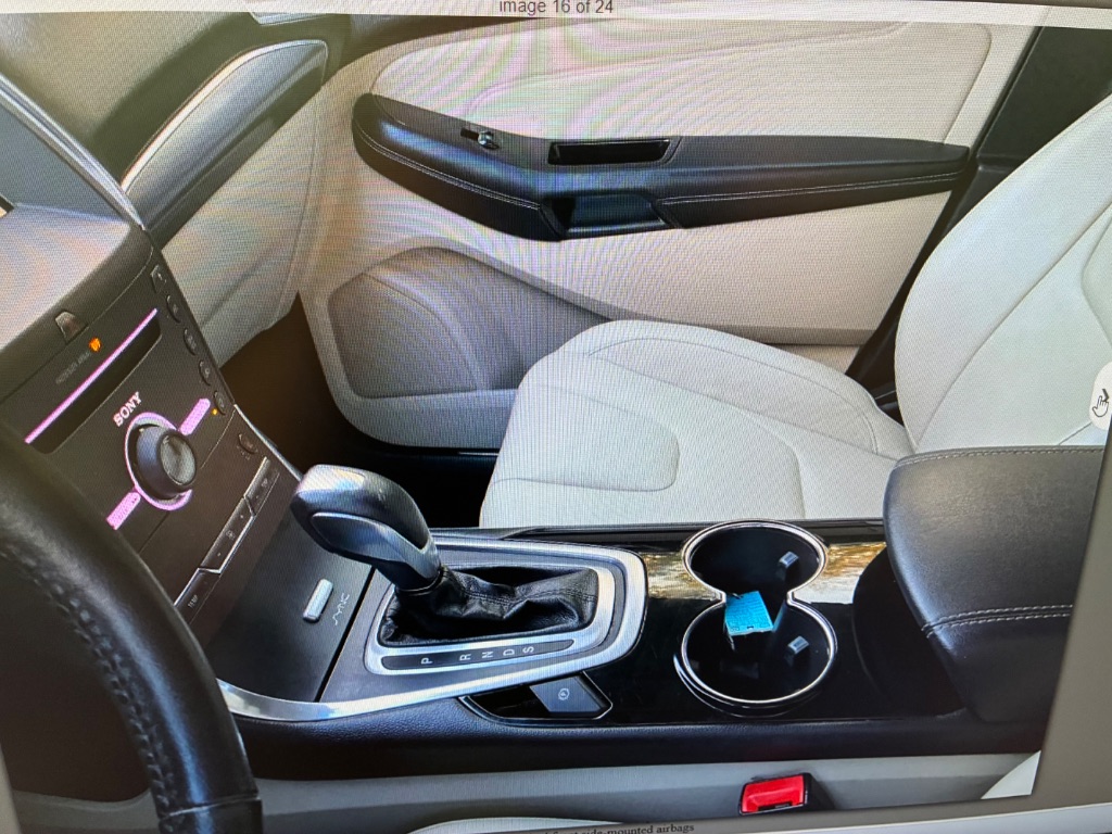 2016 Ford Edge Titanium photo