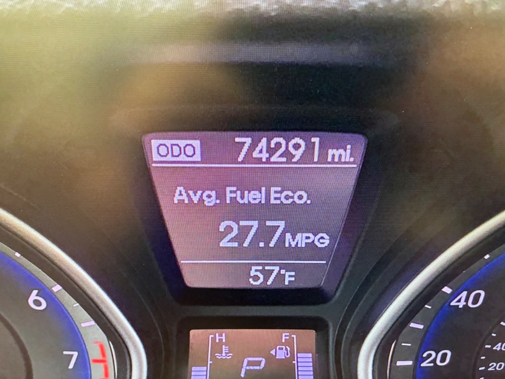 2016 Hyundai Elantra GT photo