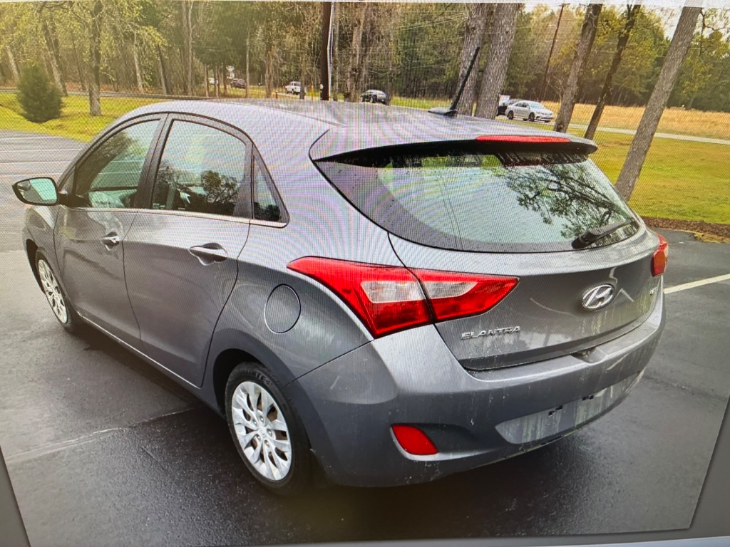 2016 Hyundai Elantra GT photo
