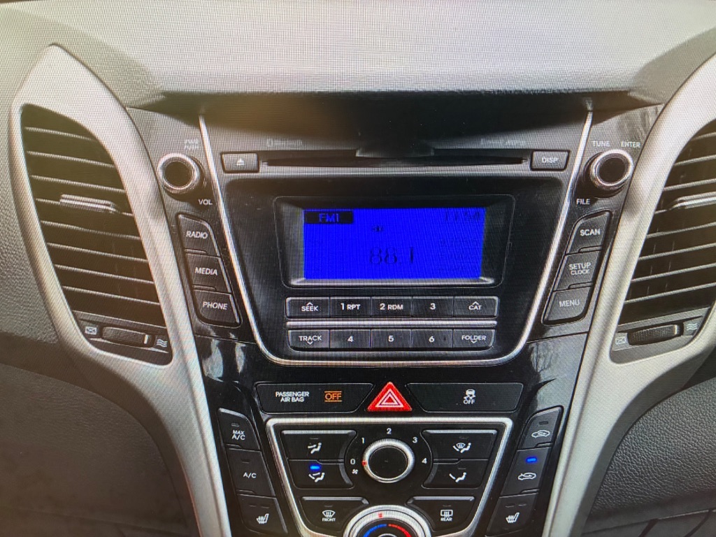 2016 Hyundai Elantra GT photo