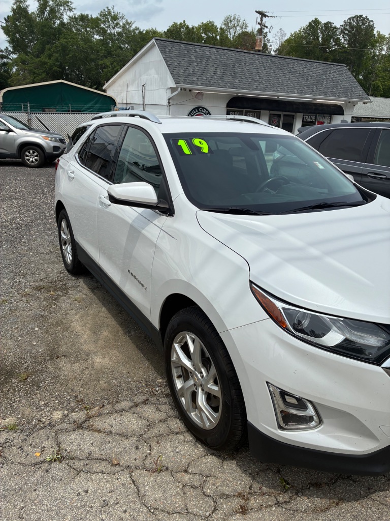 2019 Chevrolet Equinox LT photo