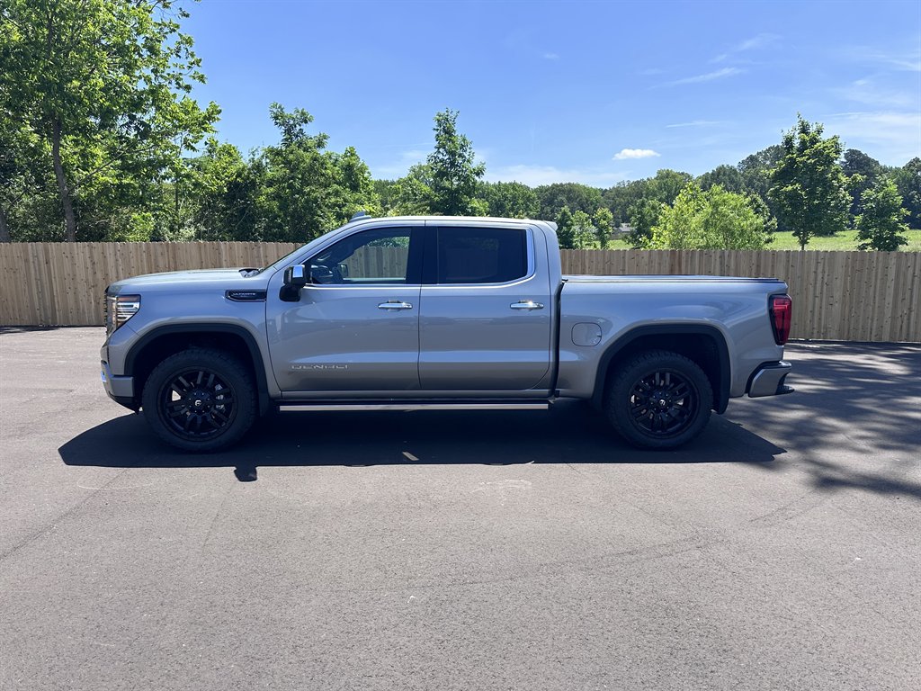 2024 GMC Sierra 1500 Denali Ultimate photo
