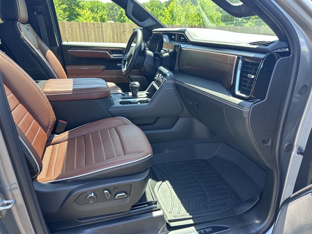2024 GMC Sierra 1500 Denali Ultimate photo