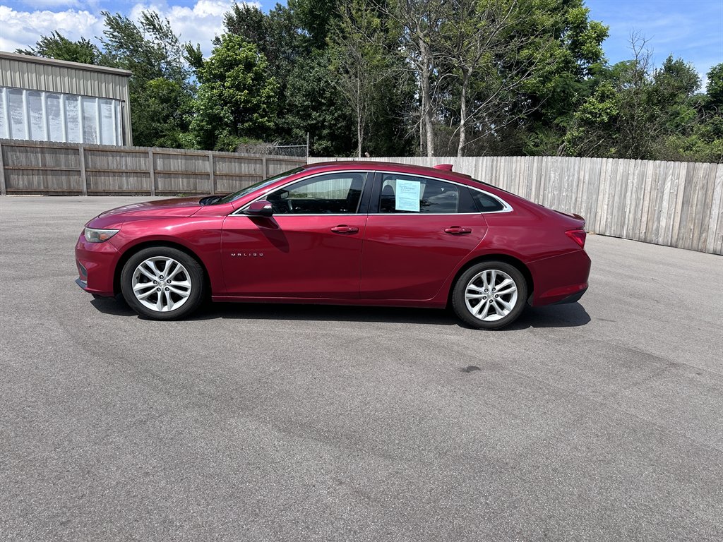 2016 Chevrolet Malibu - $10,950