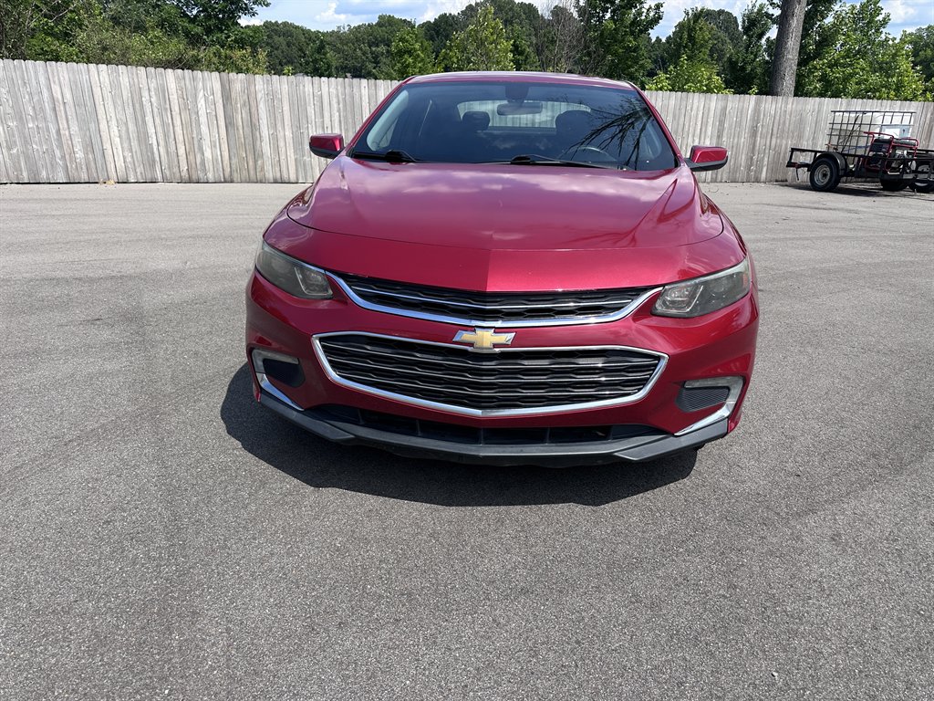 2016 Chevrolet Malibu - $10,950