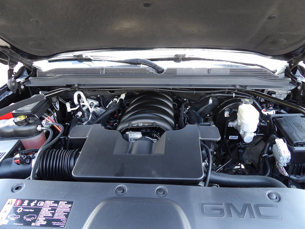 2019 GMC Yukon - $32,950