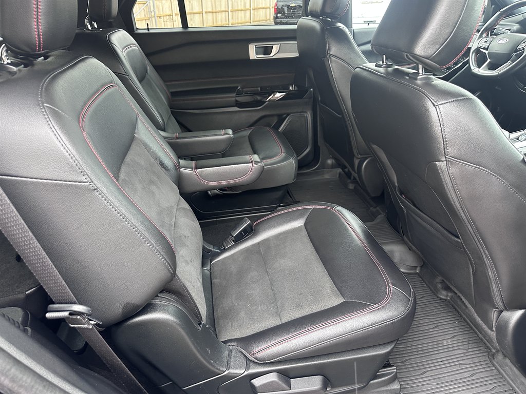 2022 Ford Explorer - $20,500