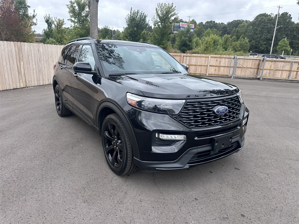 2022 Ford Explorer - $20,500