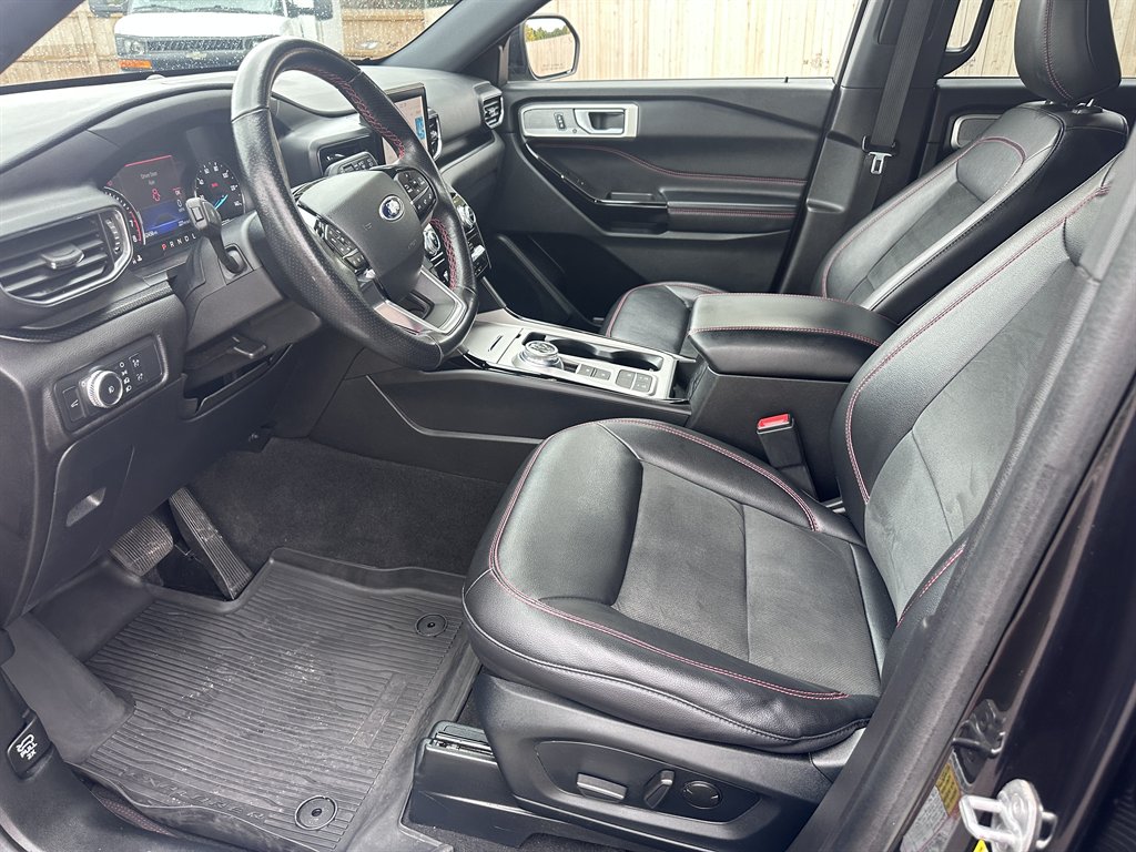 2022 Ford Explorer - $20,500
