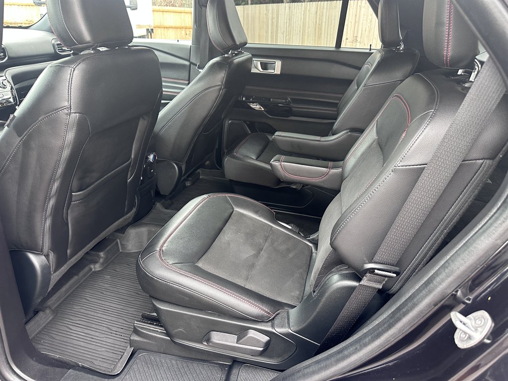 2022 Ford Explorer - $20,500