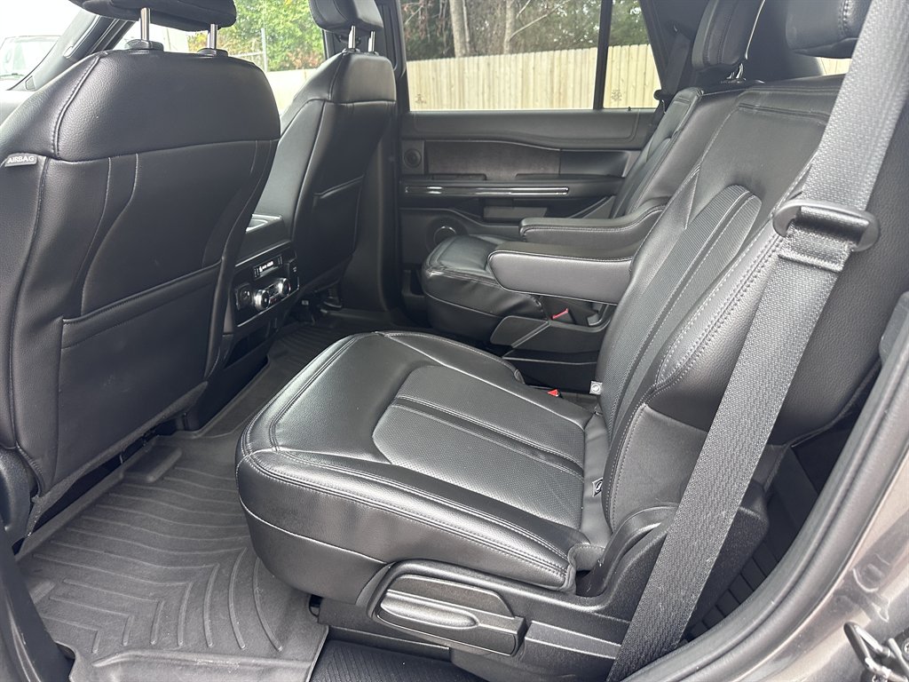 2021 Ford Expedition - $25,950