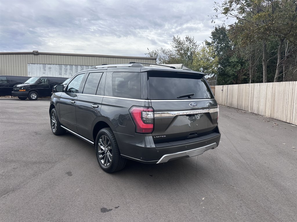 2021 Ford Expedition - $25,950