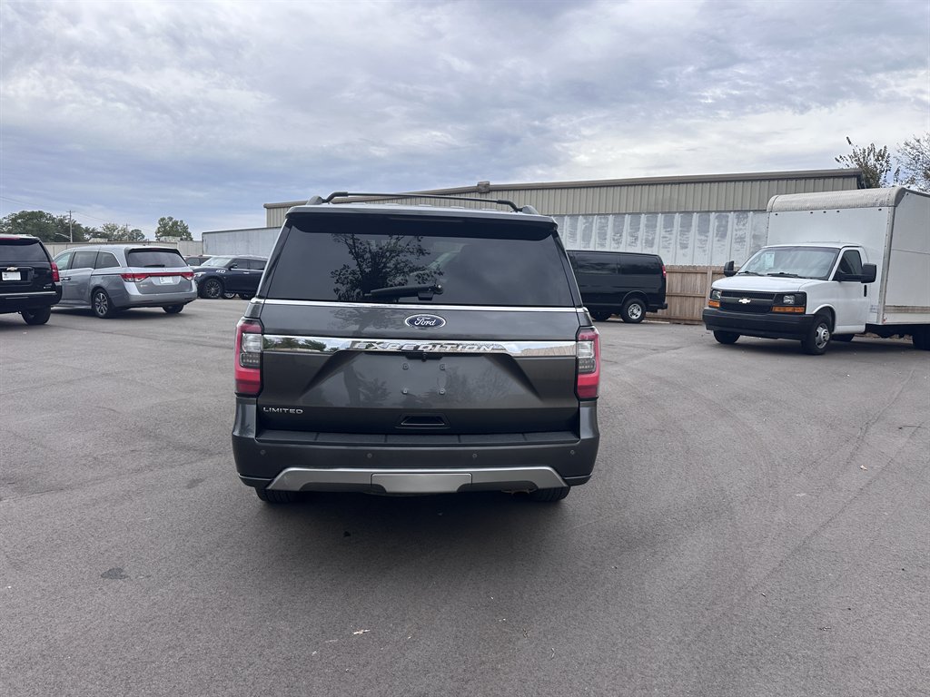 2021 Ford Expedition - $25,950