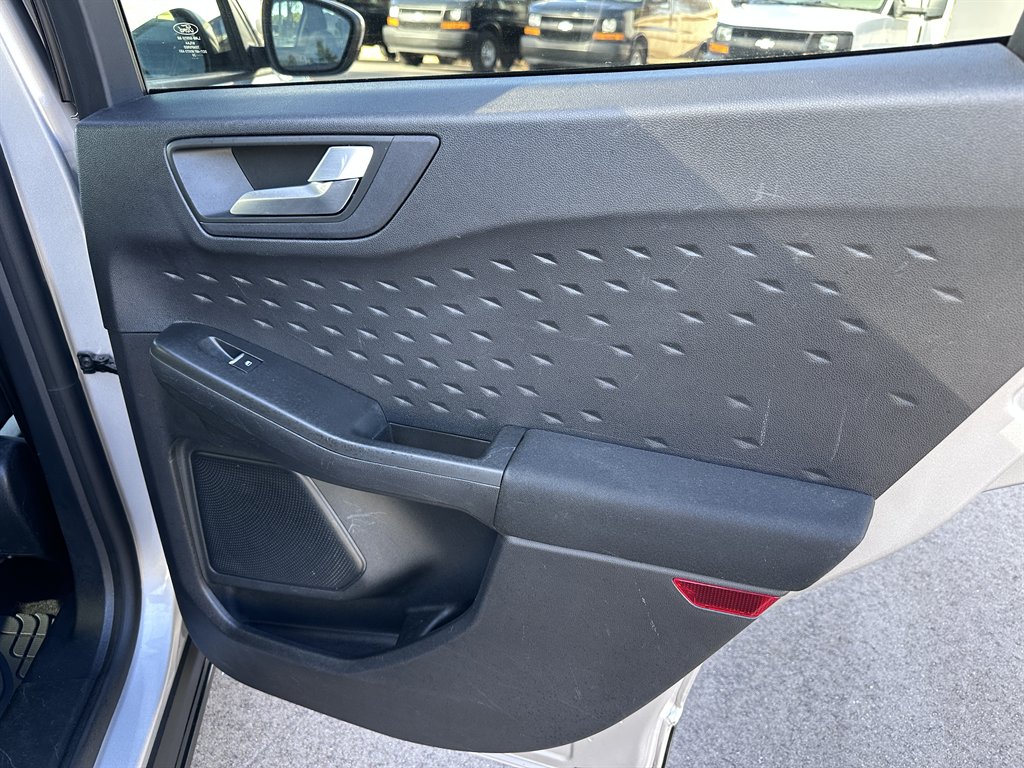 2020 Ford Escape - $9,950