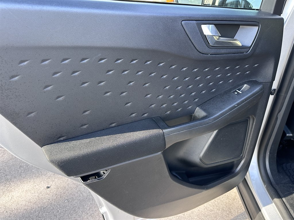 2020 Ford Escape - $9,950