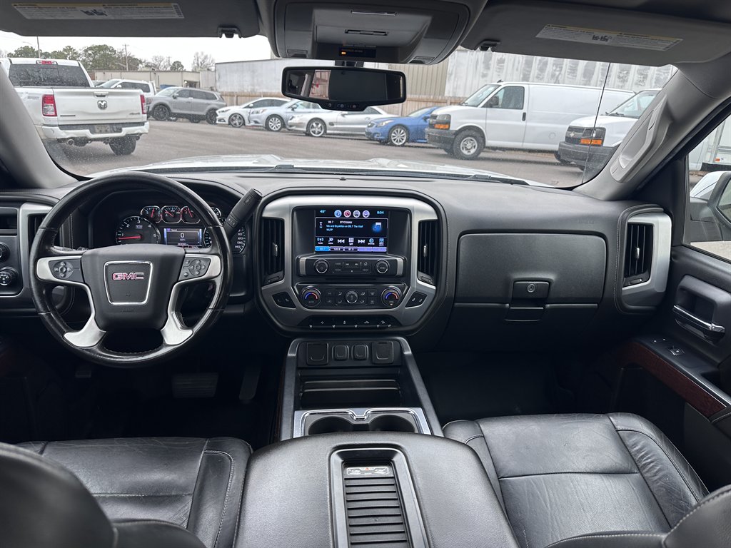 2017 GMC Sierra 1500 - $13,500