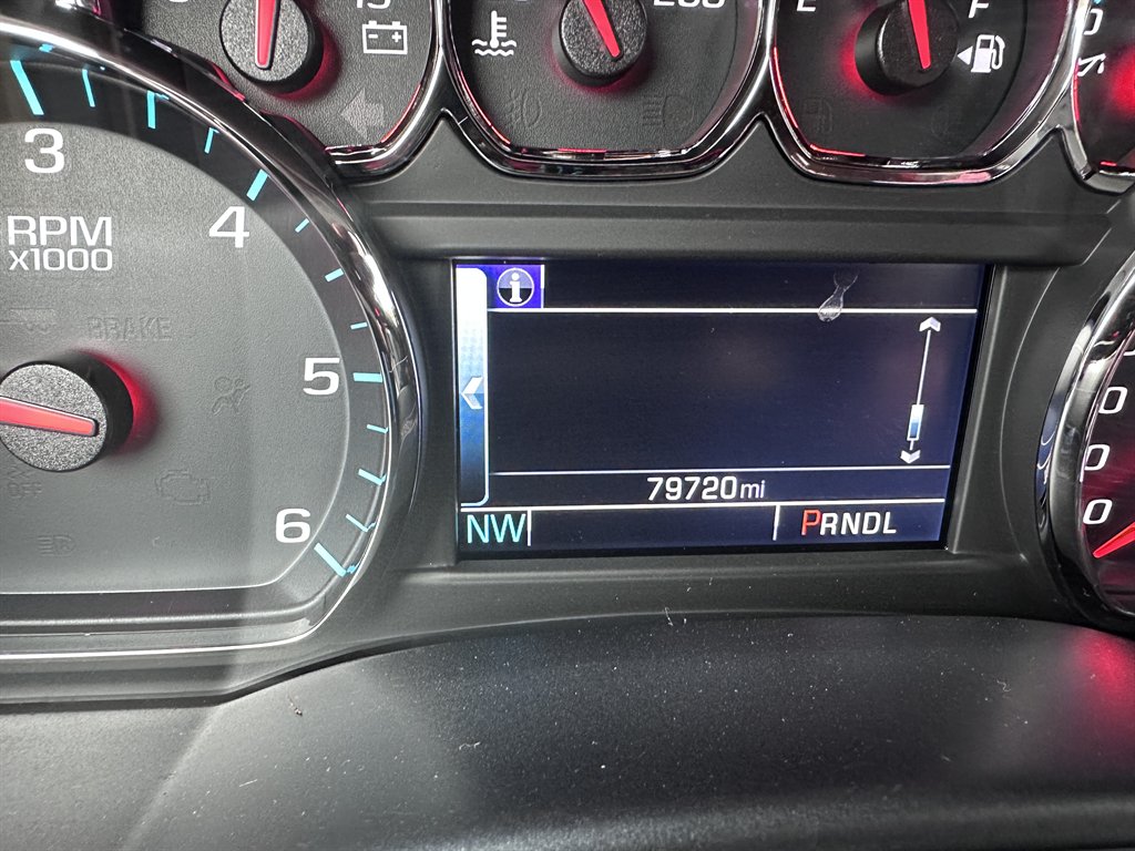 2019 Chevrolet Silverado Ld - $21,950