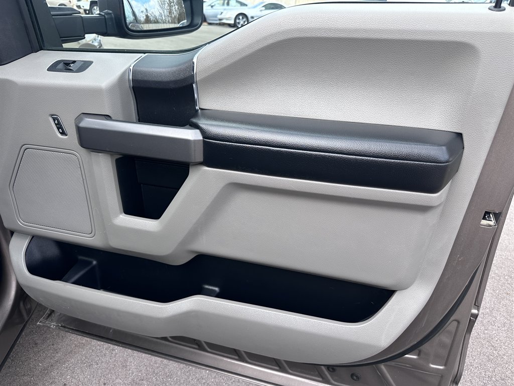 2020 Ford F-150 - $22,500