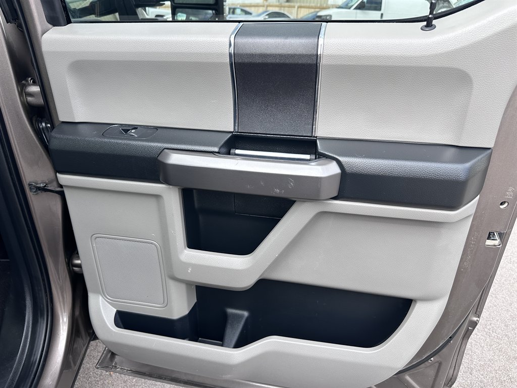 2020 Ford F-150 - $22,500