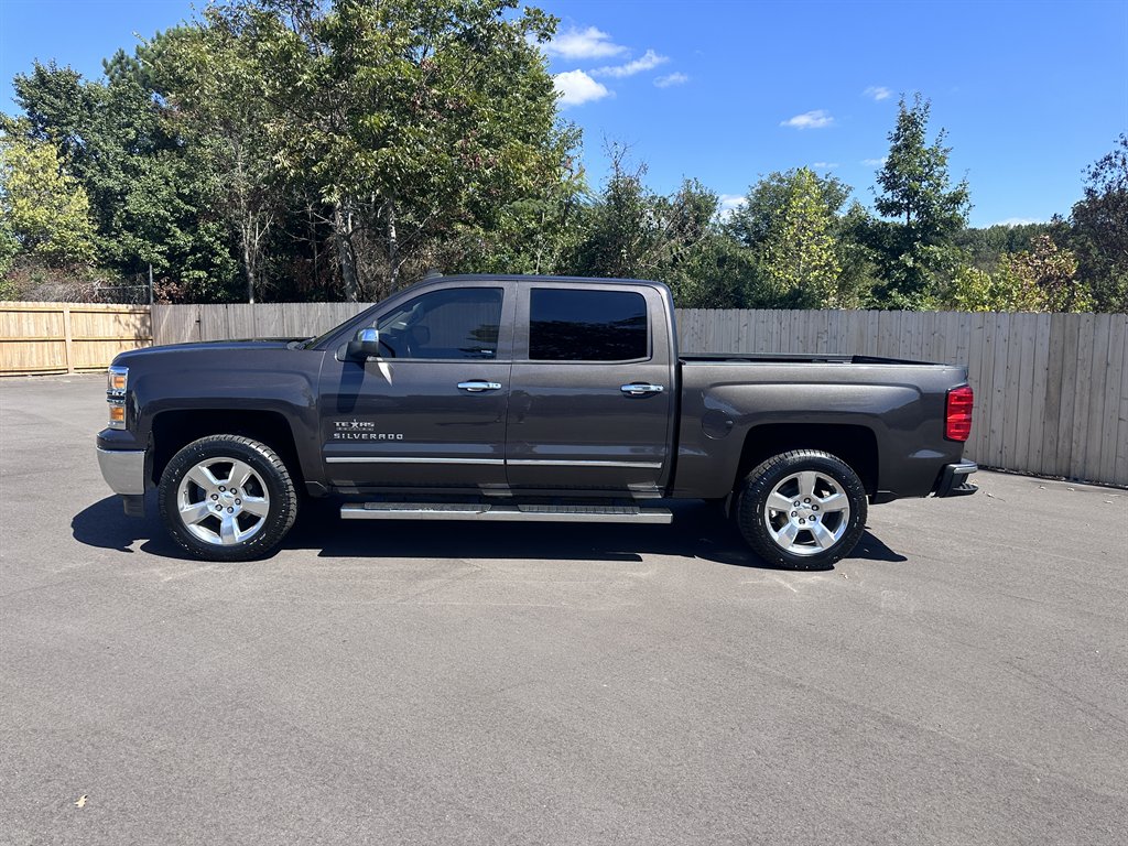 2014 Chevrolet Silverado - $18,950