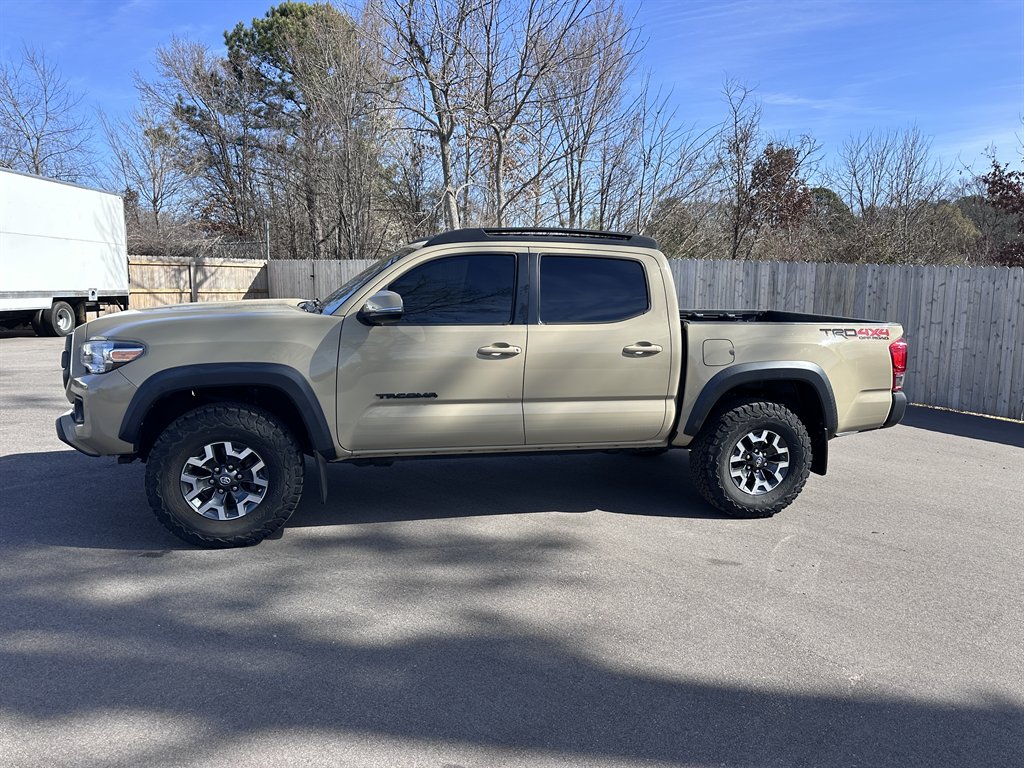 2017 Toyota Tacoma - $31,500