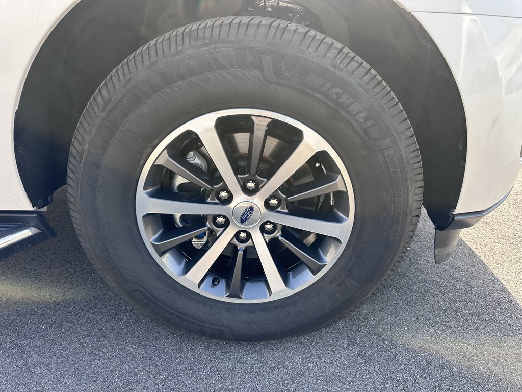 2019 Ford Expedition - $22,950