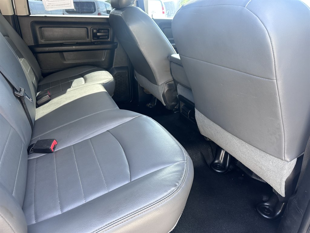 2014 Ram 3500 - $27,500