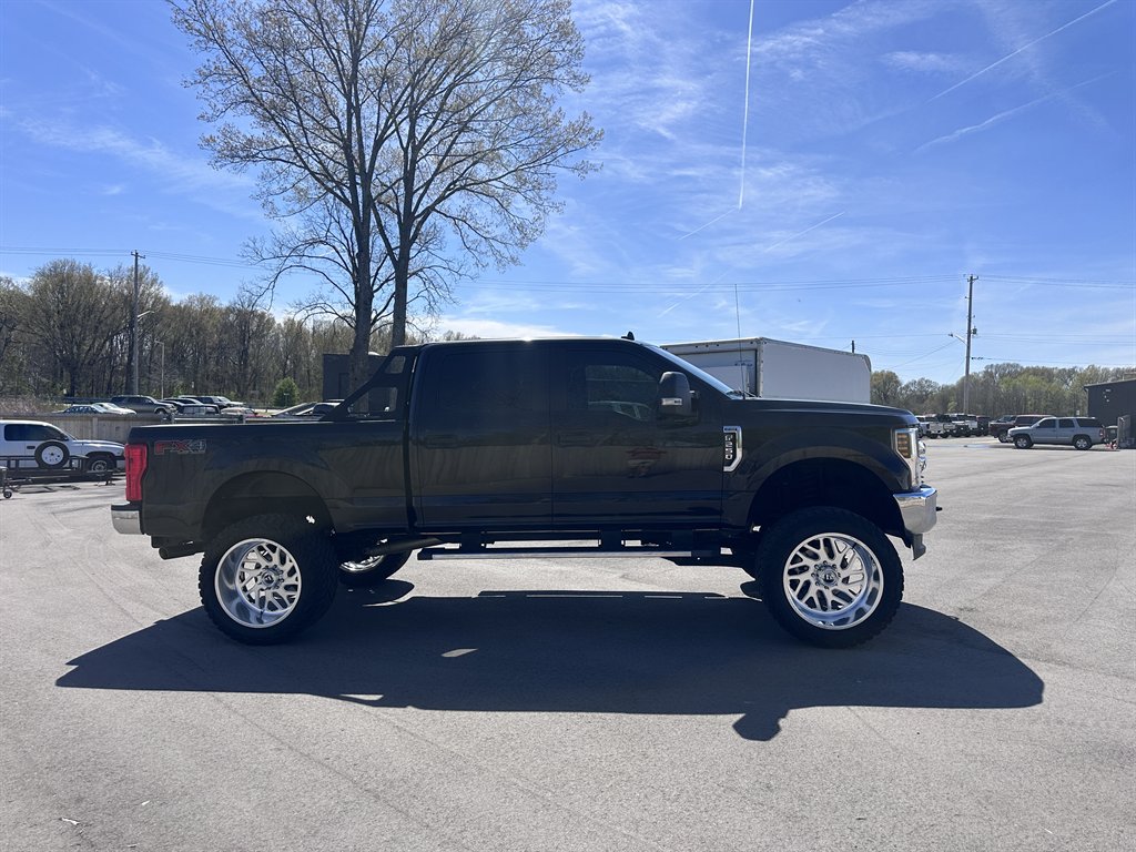 2019 Ford F-250 - $38,500