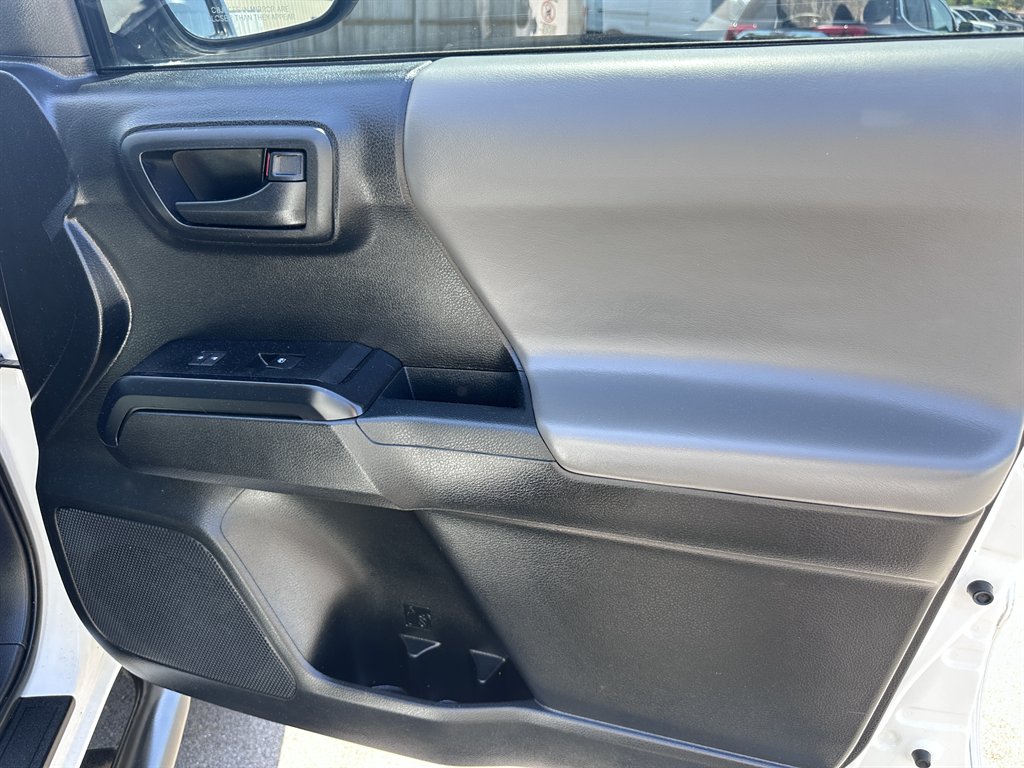 2017 Toyota Tacoma - $26,500