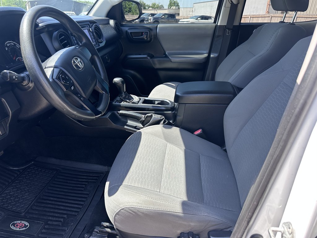 2017 Toyota Tacoma - $26,500