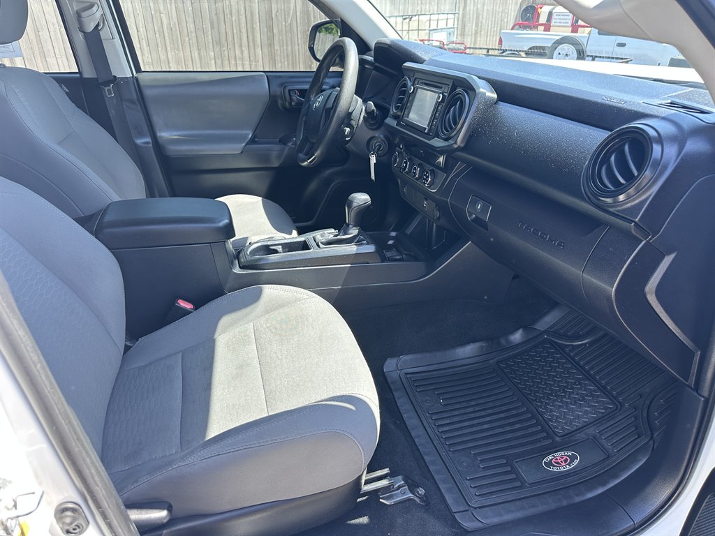 2017 Toyota Tacoma - $26,500