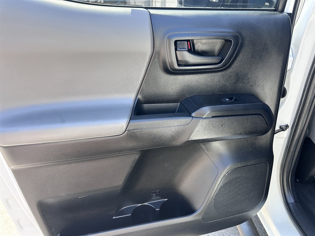2017 Toyota Tacoma - $26,500