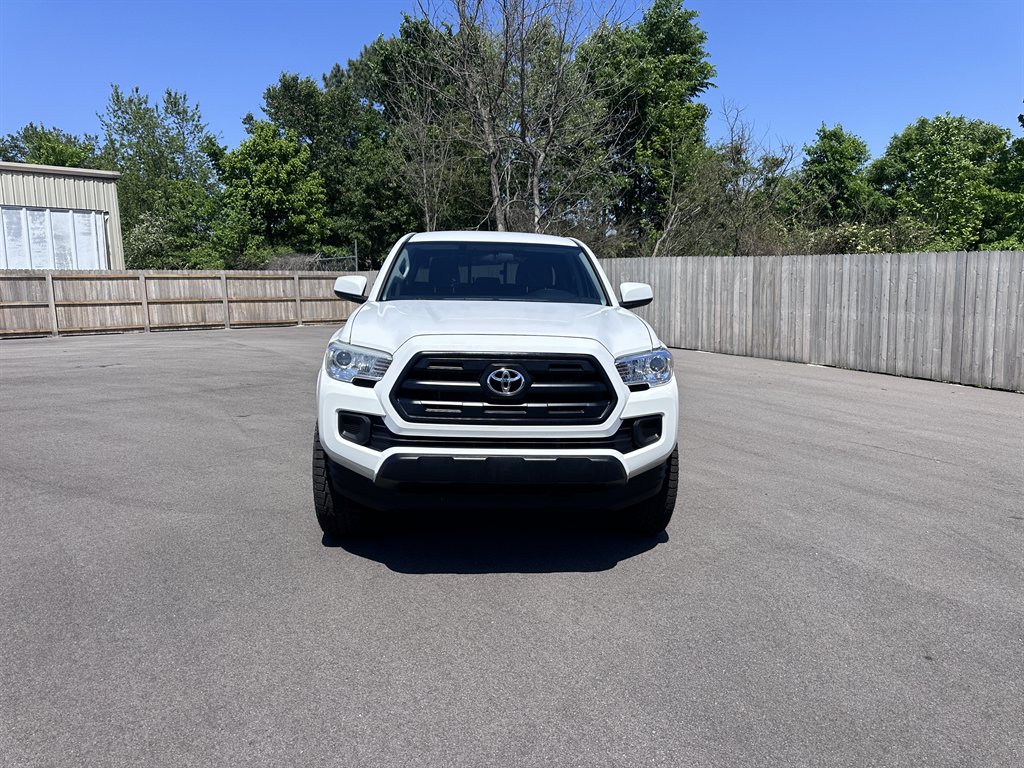 2017 Toyota Tacoma - $26,500