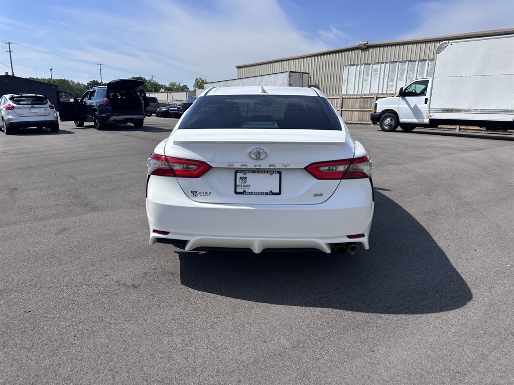 2019 Toyota Camry - $17,950