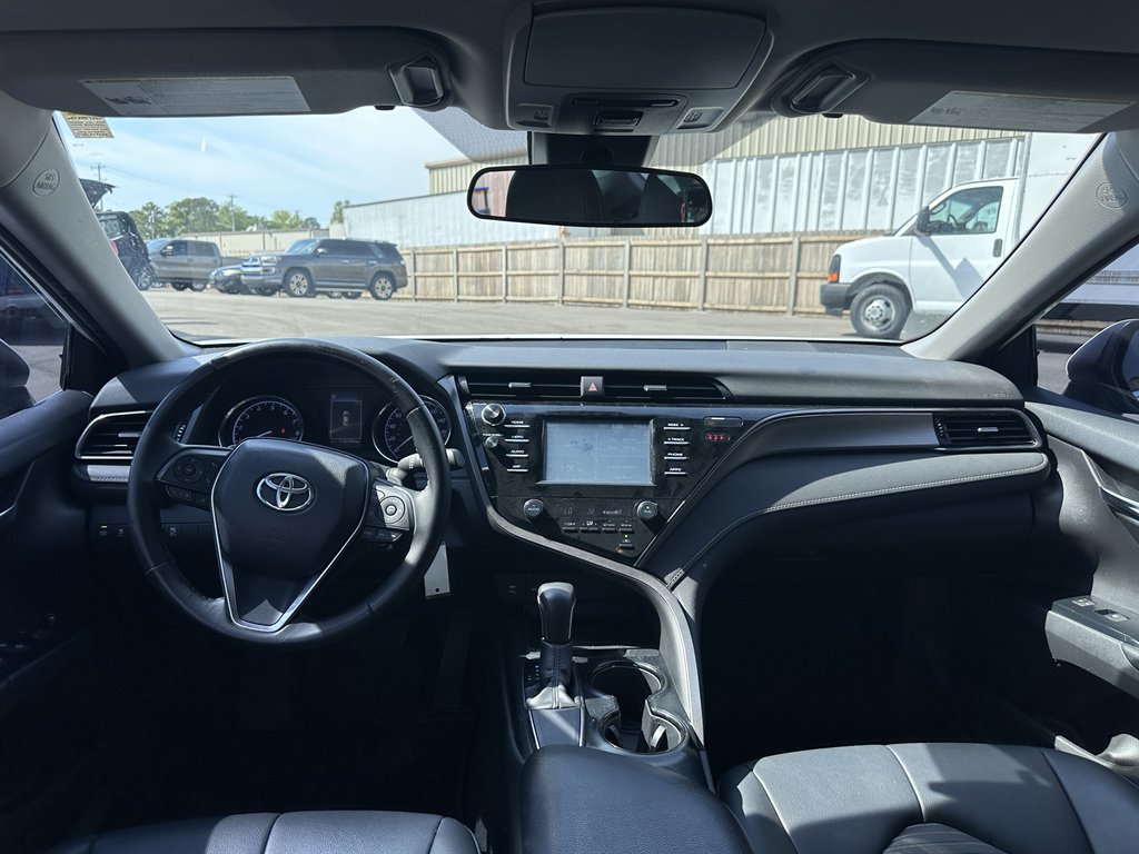 2019 Toyota Camry - $17,950