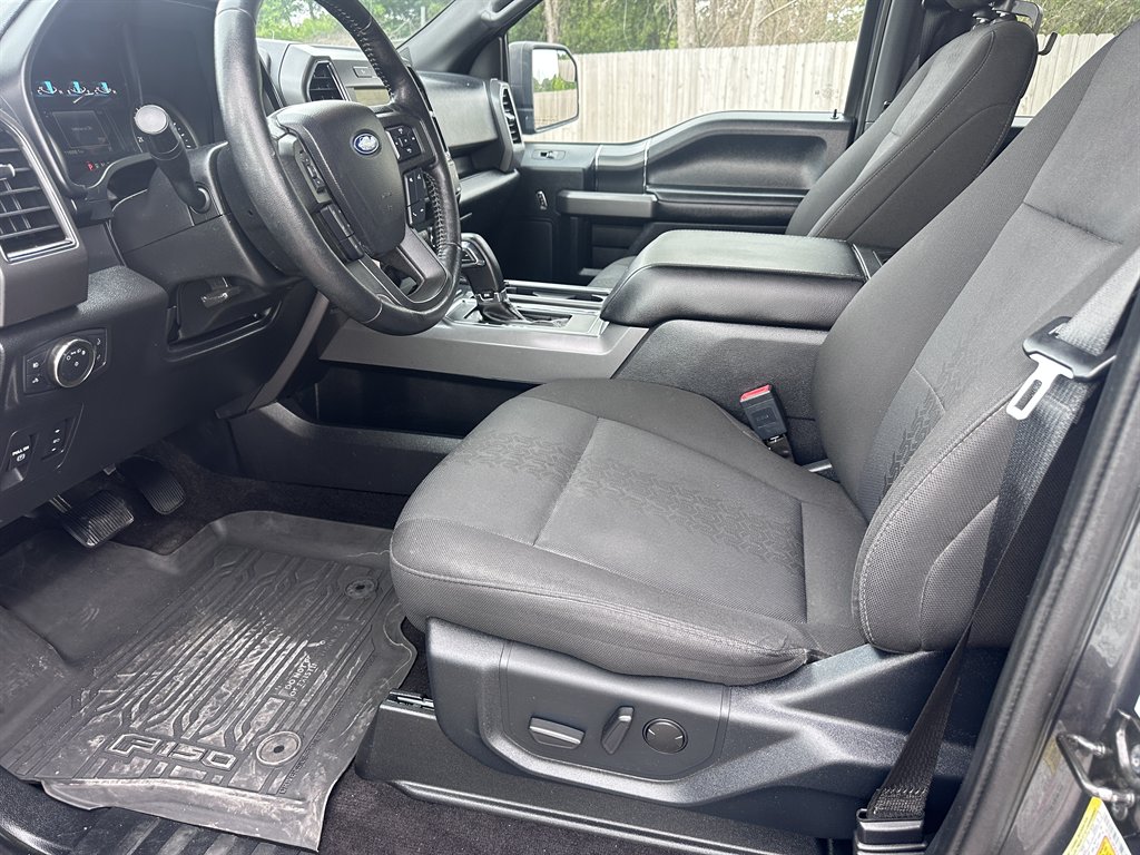 2020 Ford F150 - $26,950