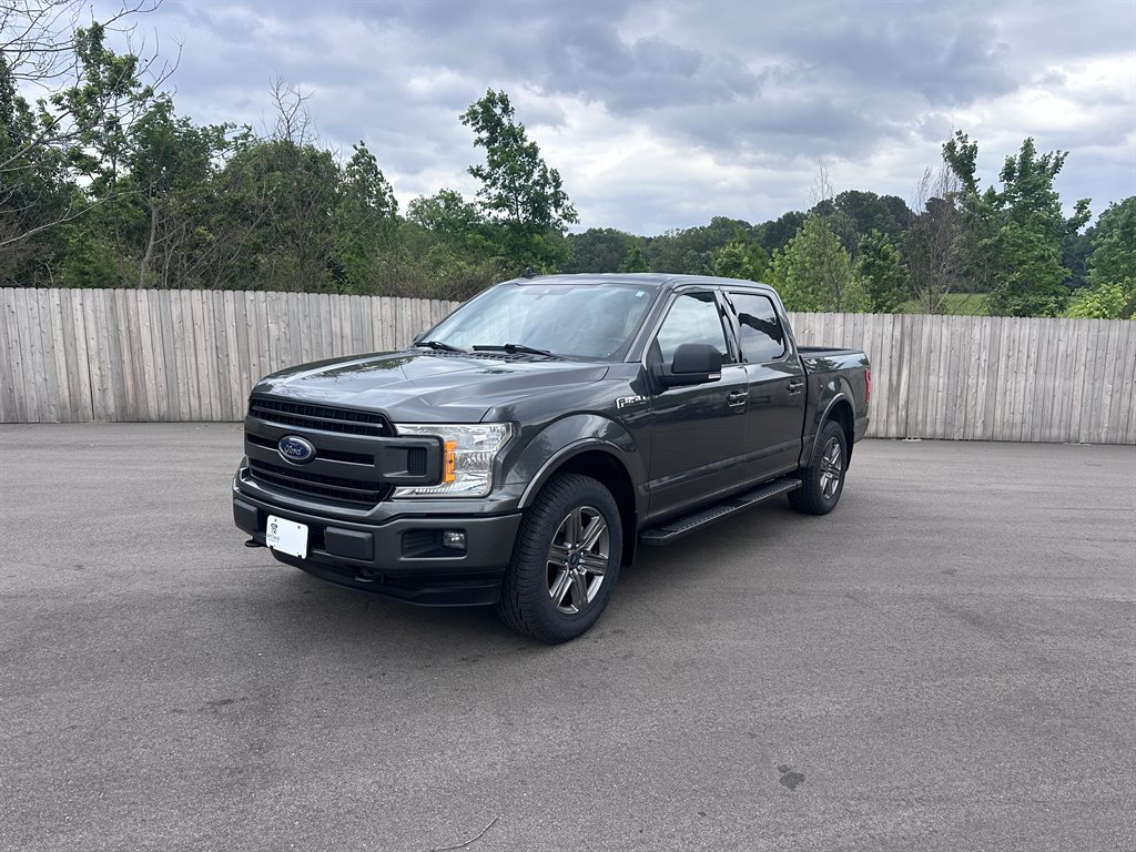 2020 Ford F150 - $26,950
