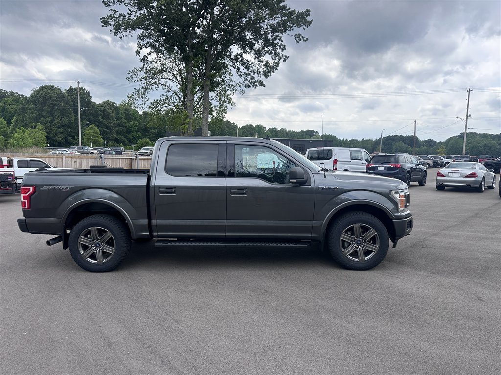 2020 Ford F150 - $26,950