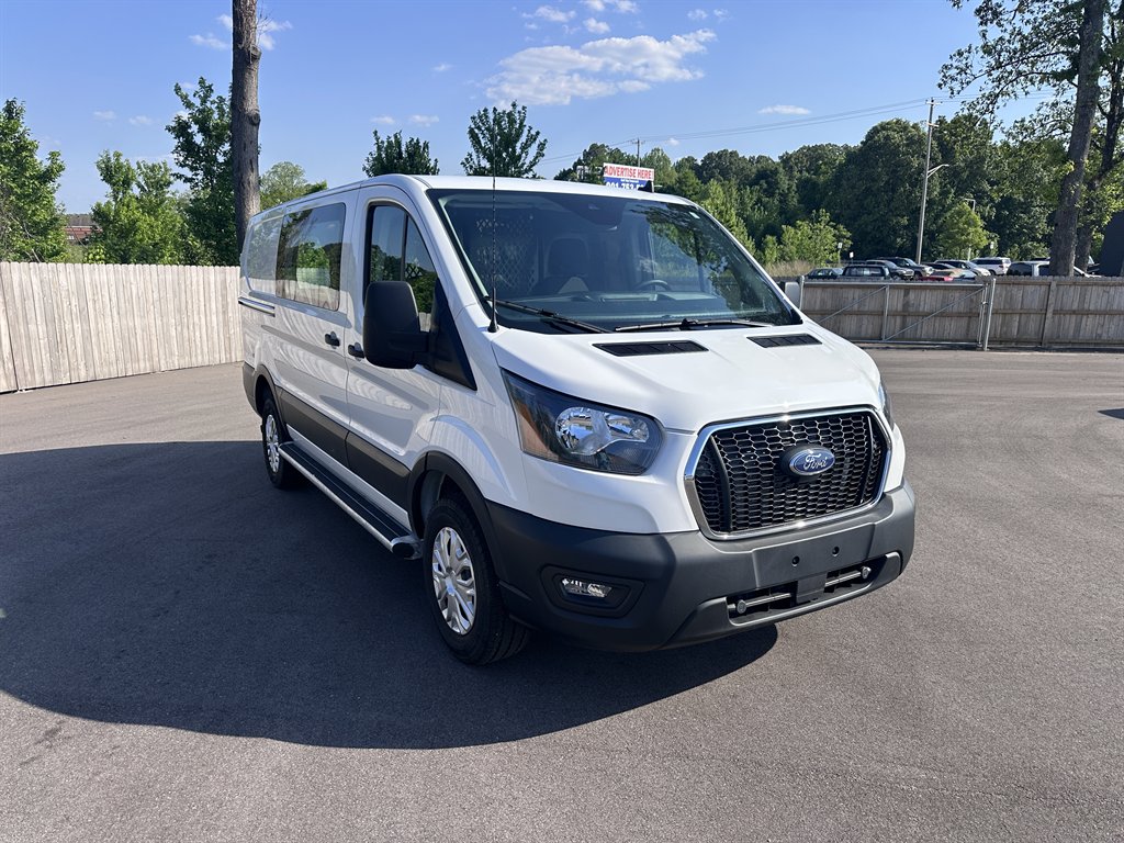 2024 Ford T250 Vans - $37,950