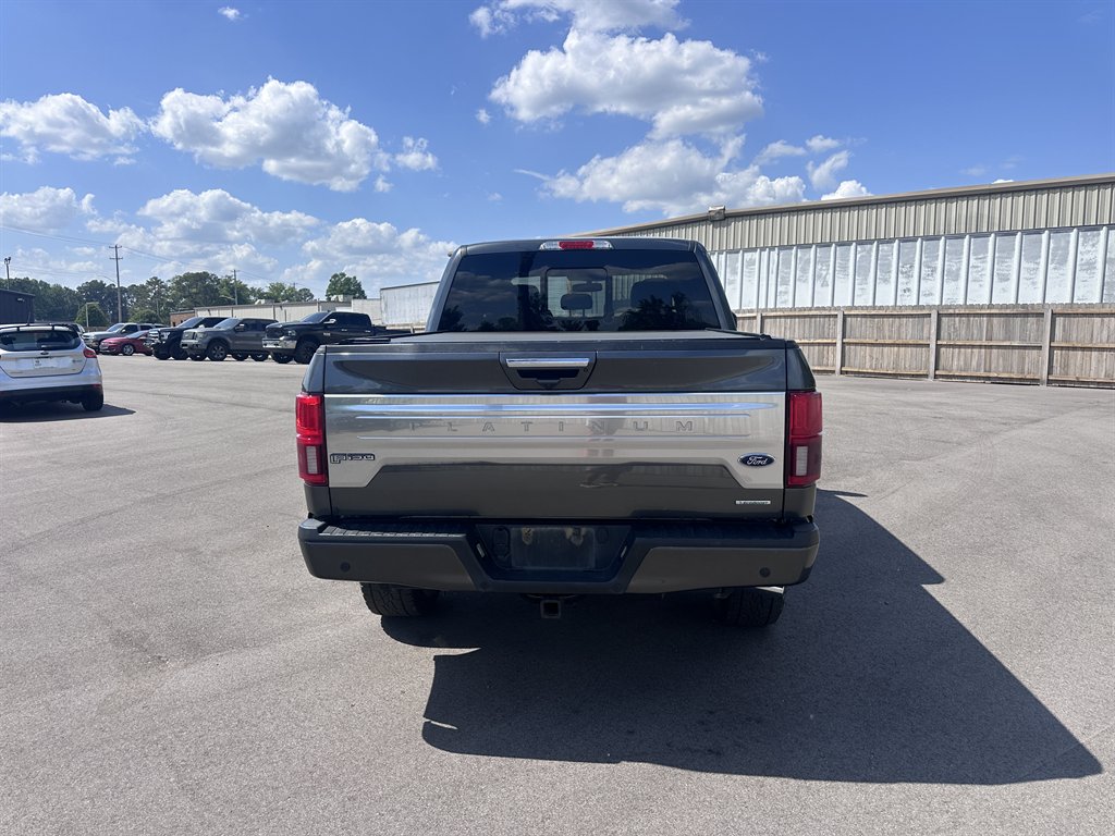 2020 Ford F150 - $31,900