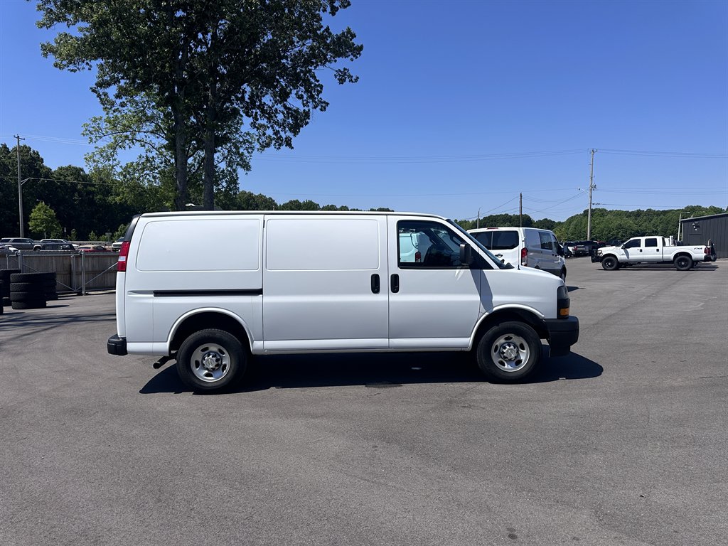 2022 Chevrolet Express - $21,500