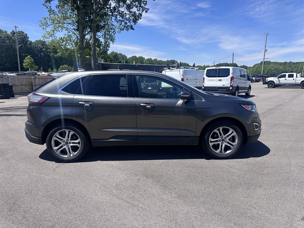 2017 Ford Edge - $12,500