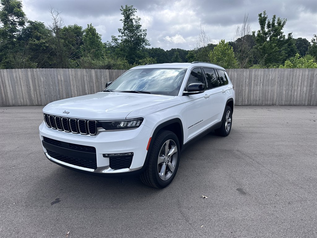 2021 Jeep Cherokee - $22,950