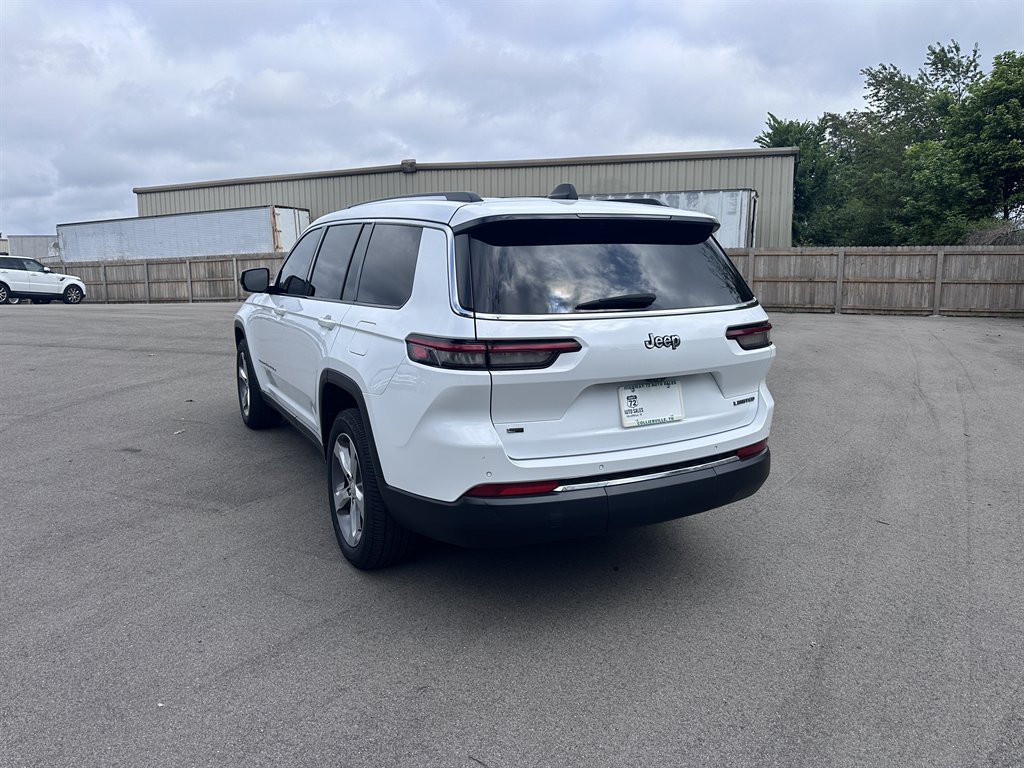 2021 Jeep Cherokee - $22,950