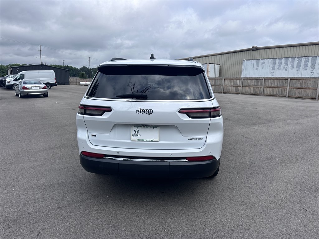 2021 Jeep Cherokee - $22,950