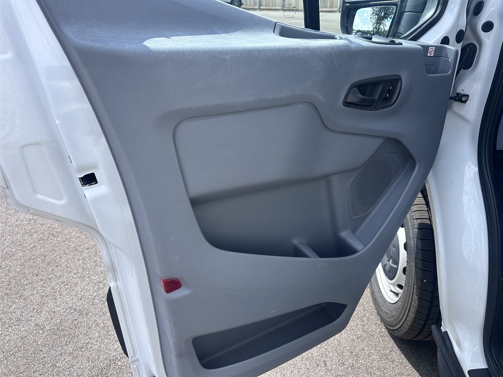 2019 Ford T250 Vans - $22,950