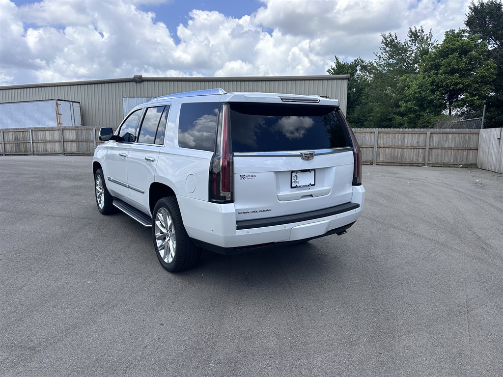 2020 Cadillac Escalade - $36,950